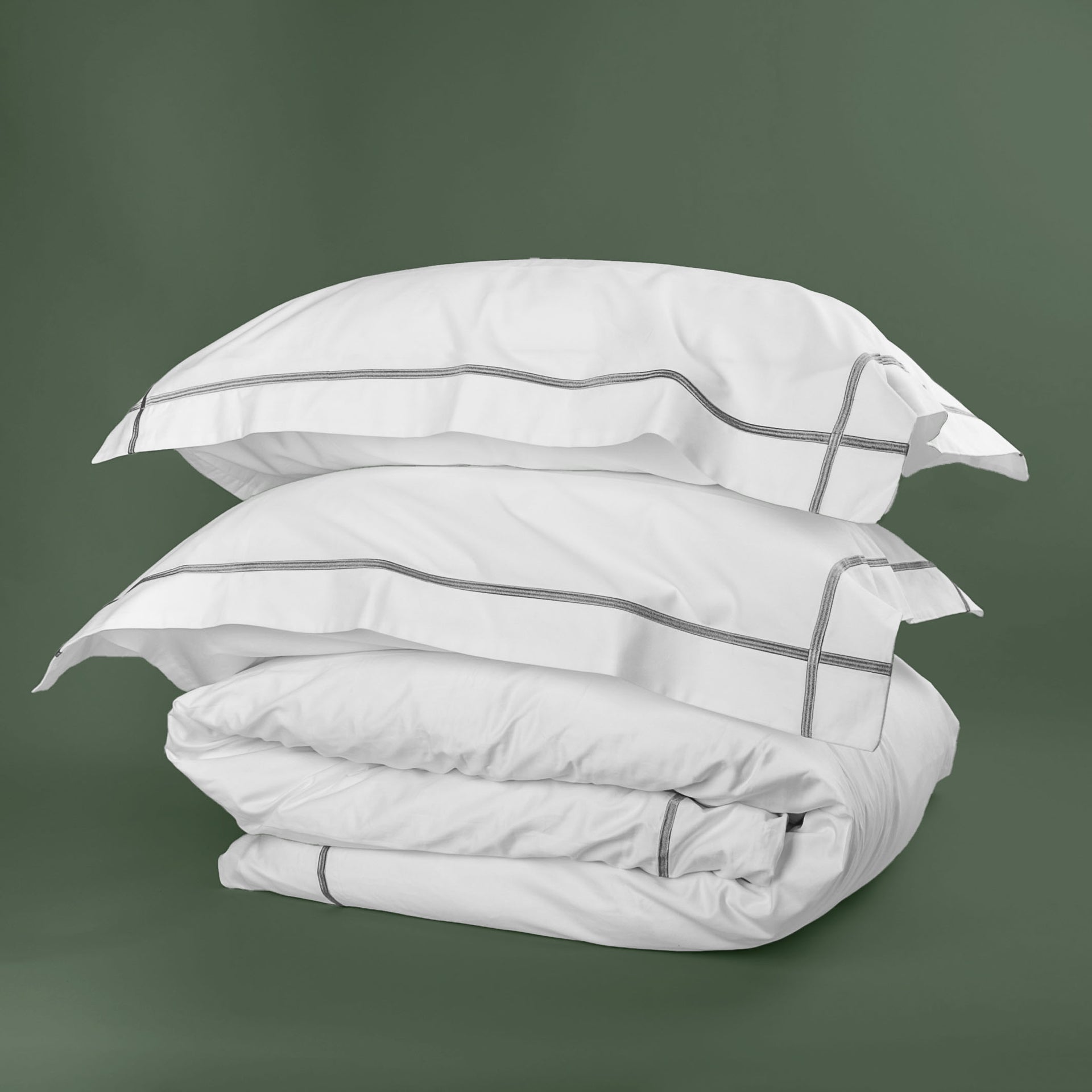 Silver Grey Cross Border 400 Thread Count Bedlinen Set