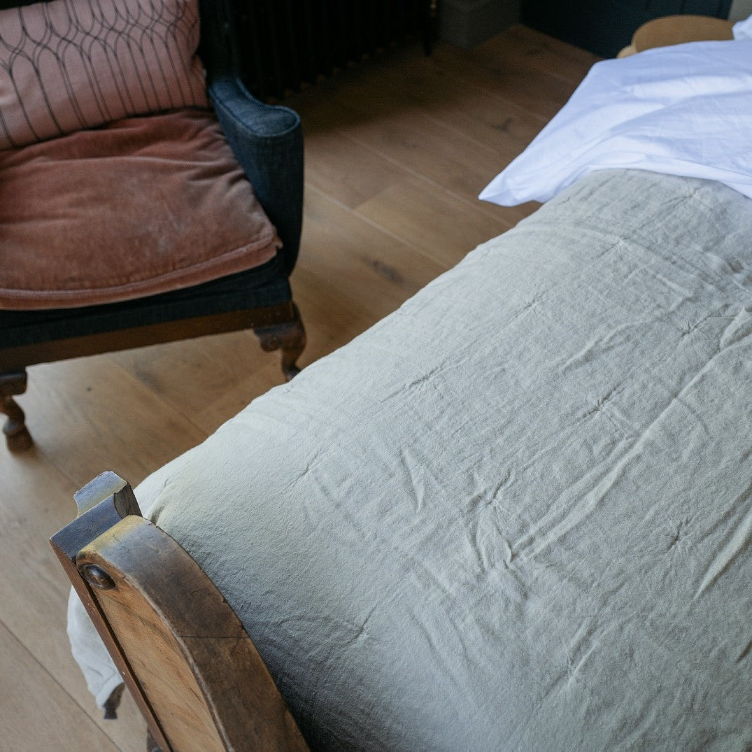 Oatmeal Linen Quilted Throw