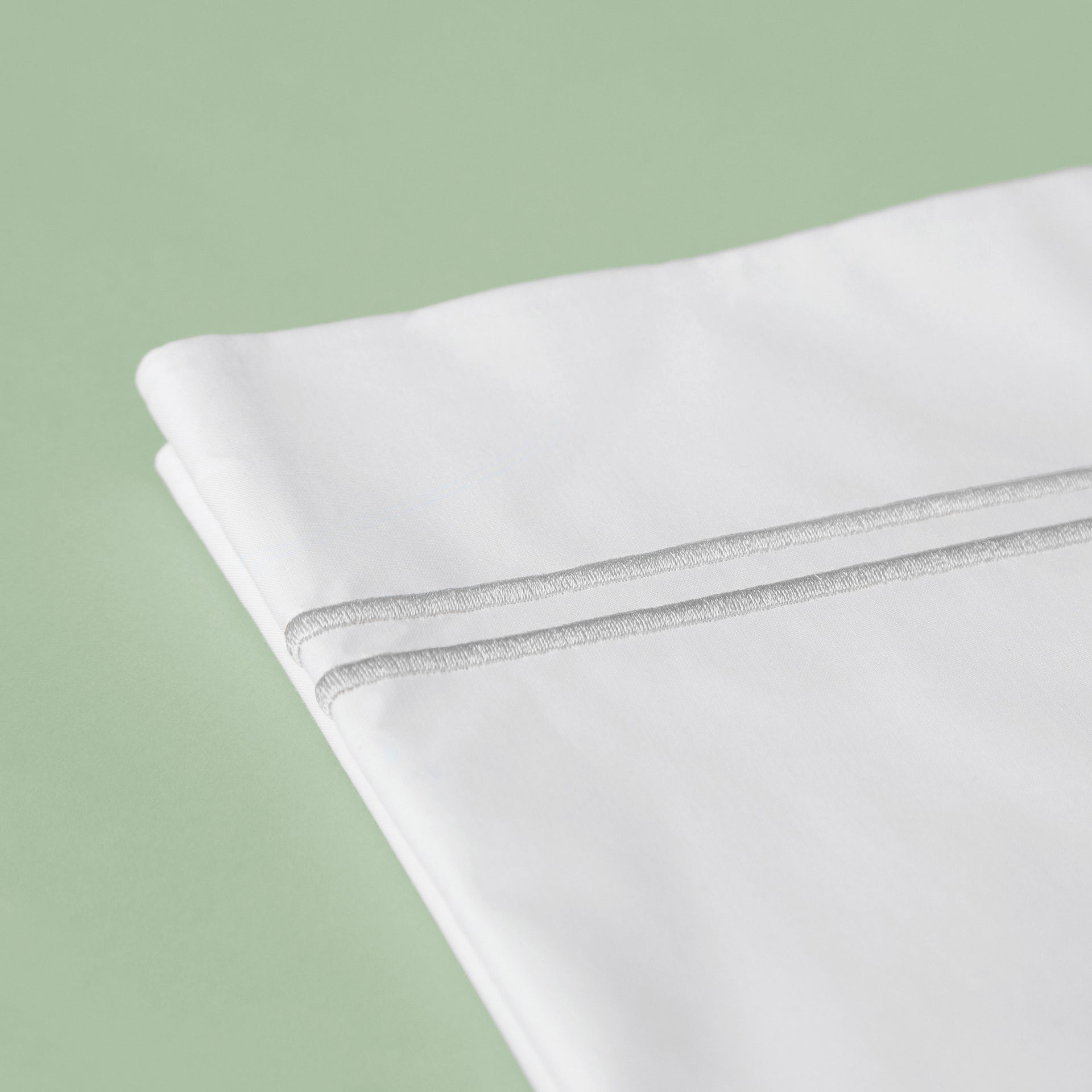 Classic Hotel 300 Thread Count Housewife Pillowcase Pair with Coloured Embroidery