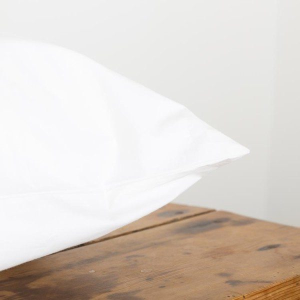 Classic hotel housewife pillowcase